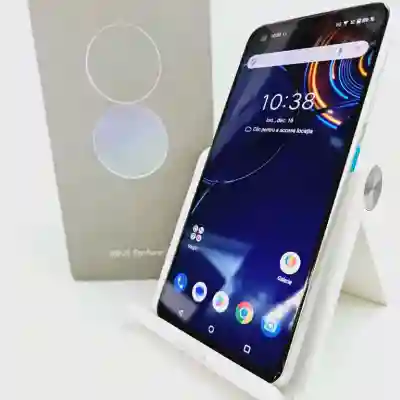 Asus Zenfone 8