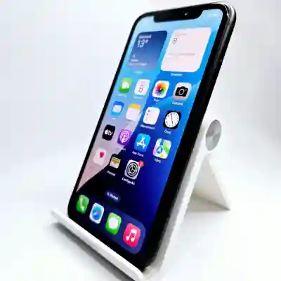 Apple iPhone XR