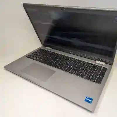 Dell Latitude 5520