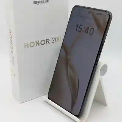 Honor 200