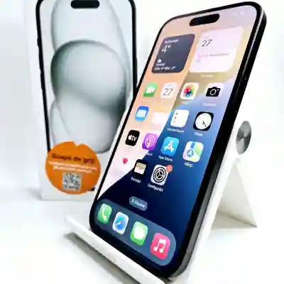 Apple iPhone 15