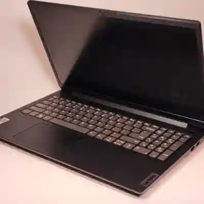 Lenovo V15 G2