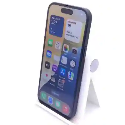 Apple iPhone 15