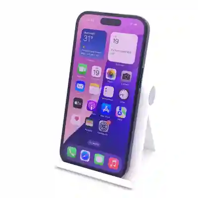 Apple iPhone 15