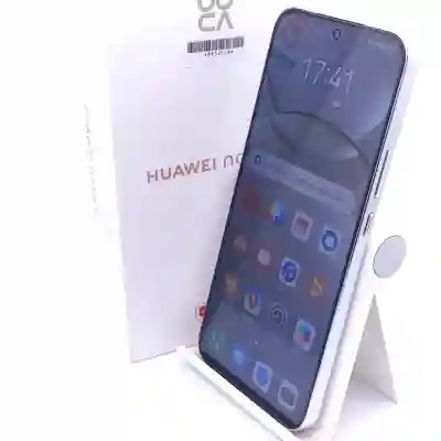 Huawei Nova 13