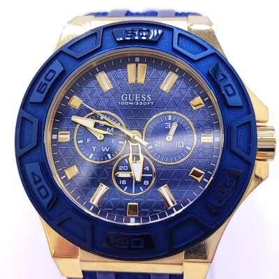 Guess W0674G2