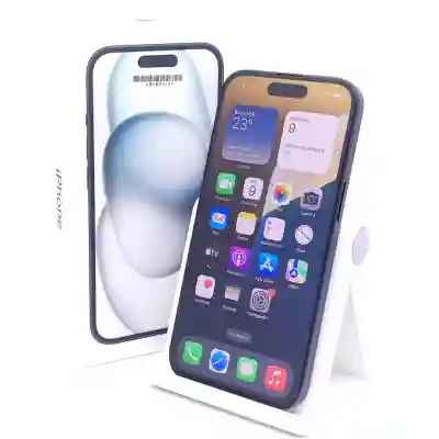 Apple iPhone 15